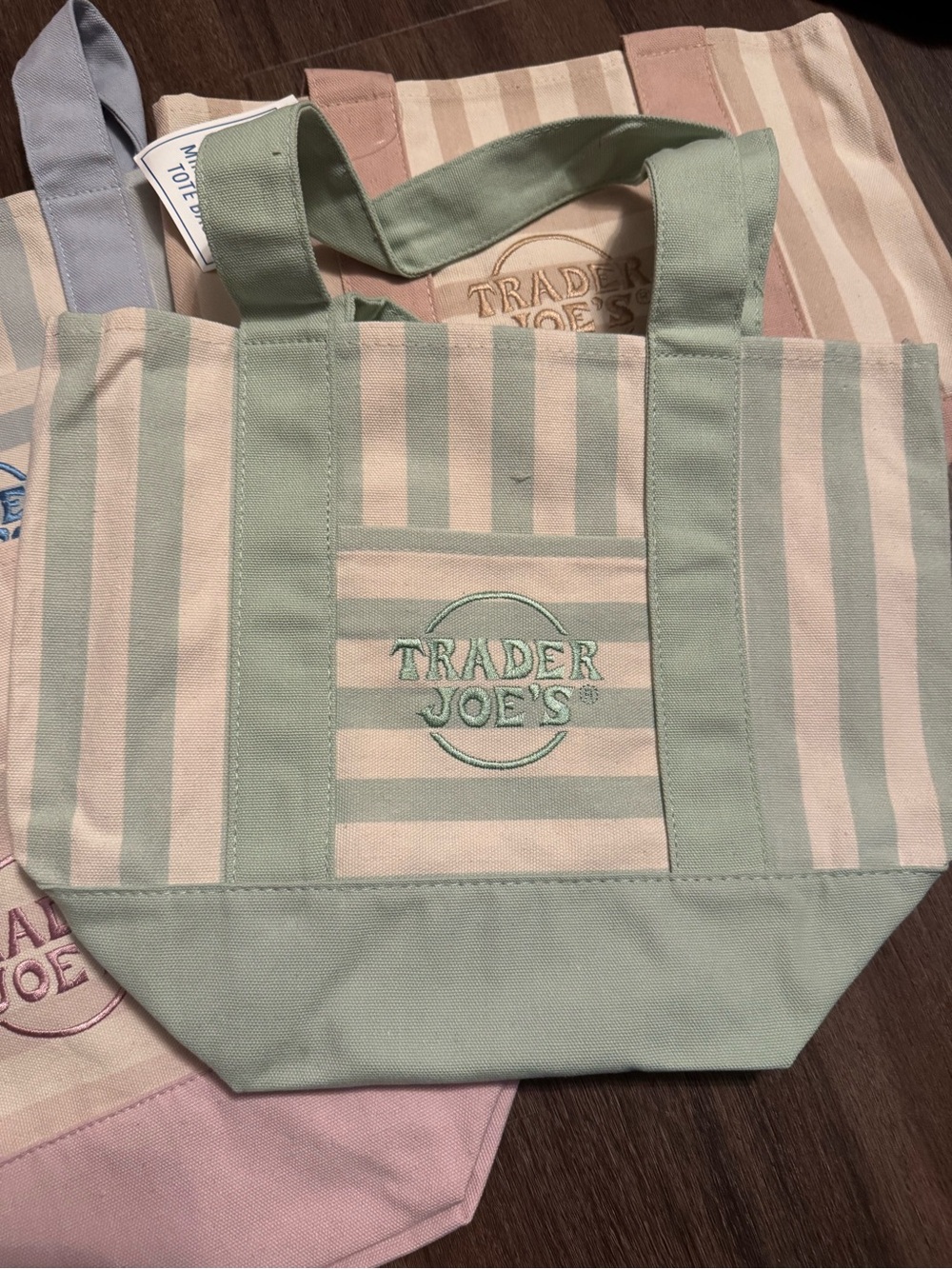 NEW Set of 4 new striped TRADER JOES MINI TOTE BAGS 1 of each color - Picture 5 of 5